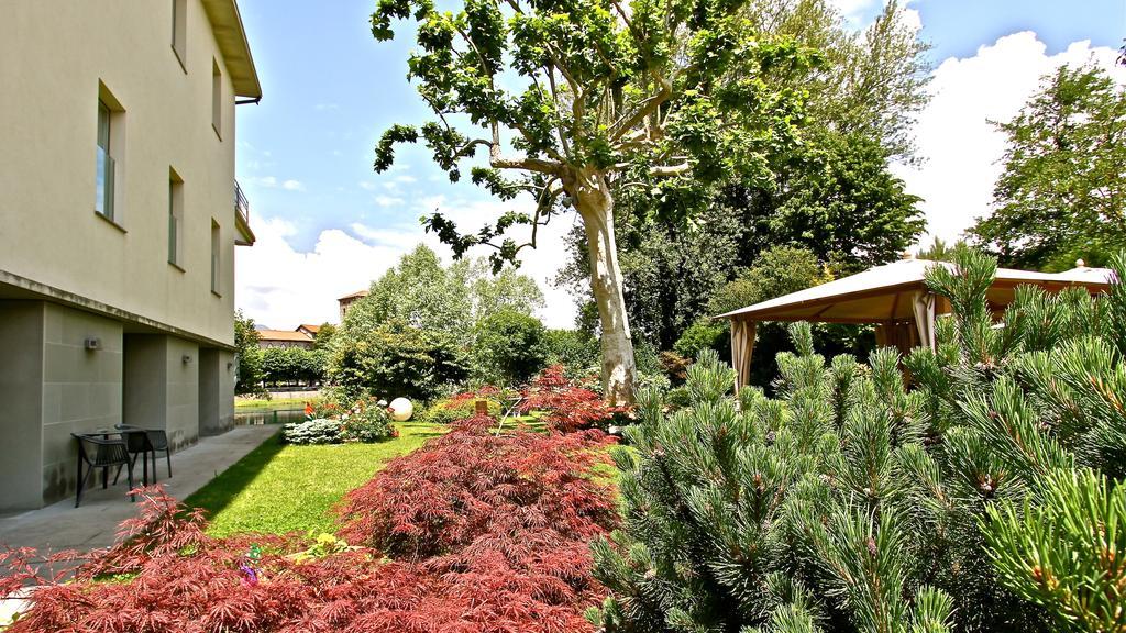 Hotel La Sosta Cisano Bergamasco Exteriör bild