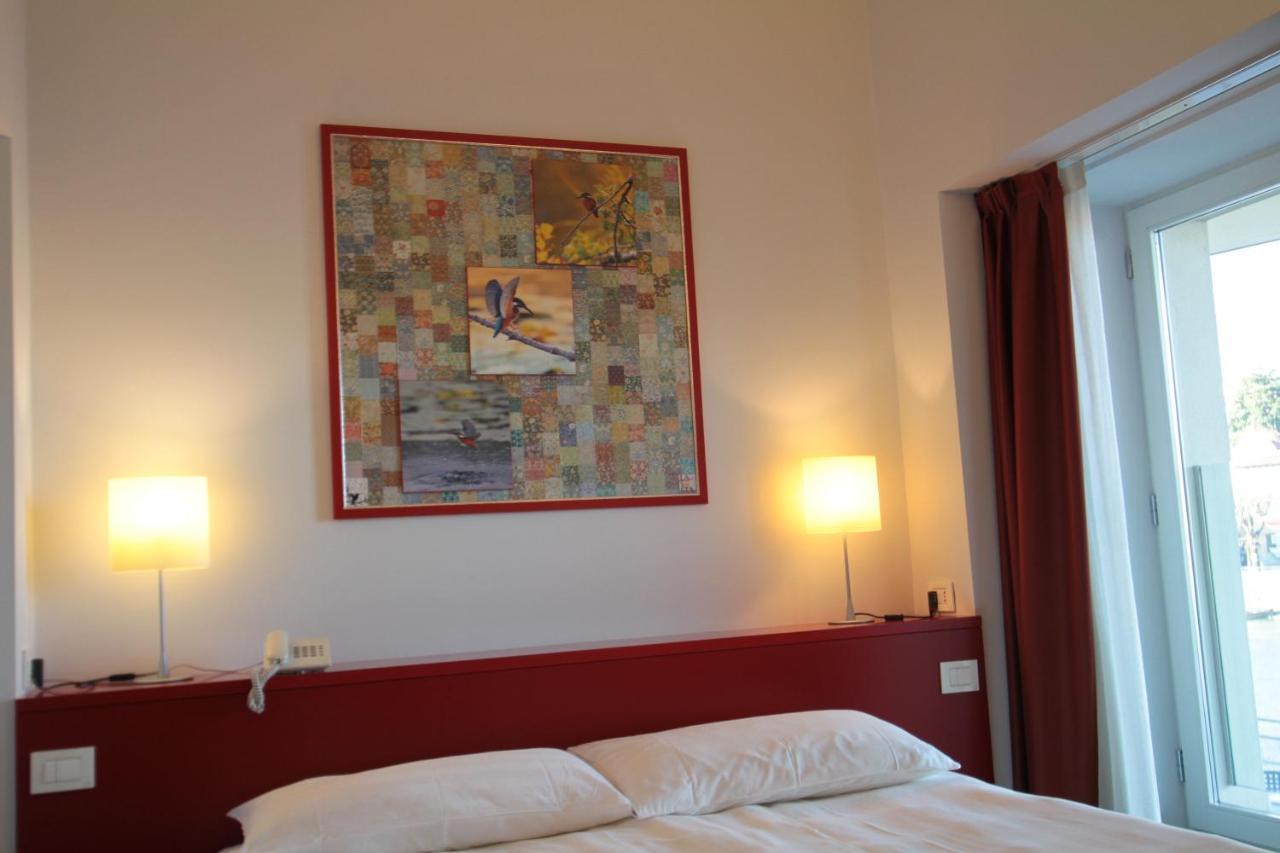 Hotel La Sosta Cisano Bergamasco Exteriör bild