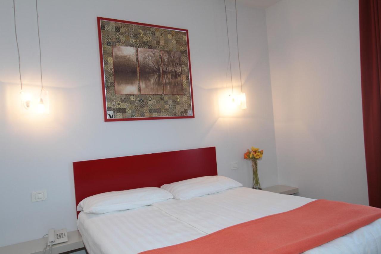 Hotel La Sosta Cisano Bergamasco Exteriör bild
